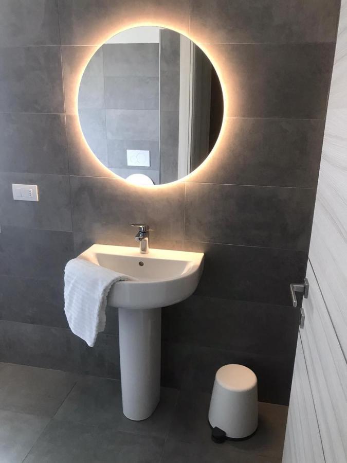 Residence Eucalyptus-San Remo-Free Parking Zewnętrze zdjęcie
