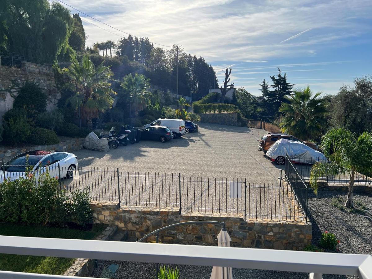 Residence Eucalyptus-San Remo-Free Parking Zewnętrze zdjęcie